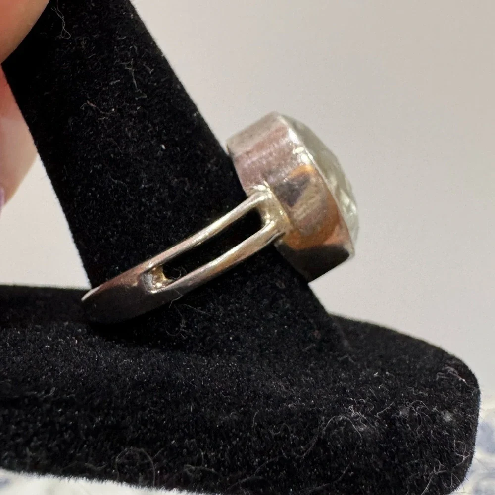 Sterling Silver ring with gemstone size 9
